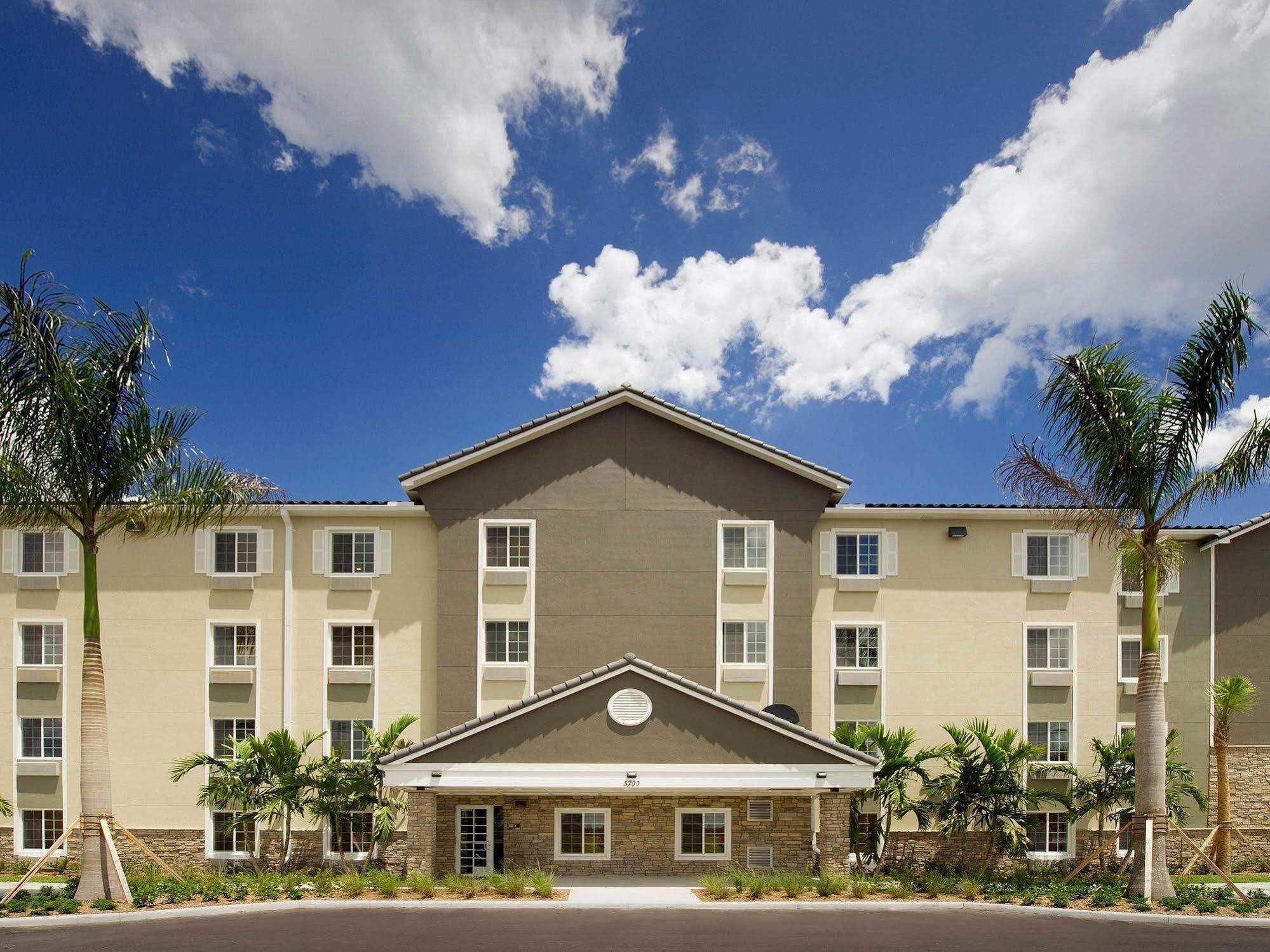 Extended Stay America Select Suites - Fort Lauderdale - Airport - West Davie Εξωτερικό φωτογραφία